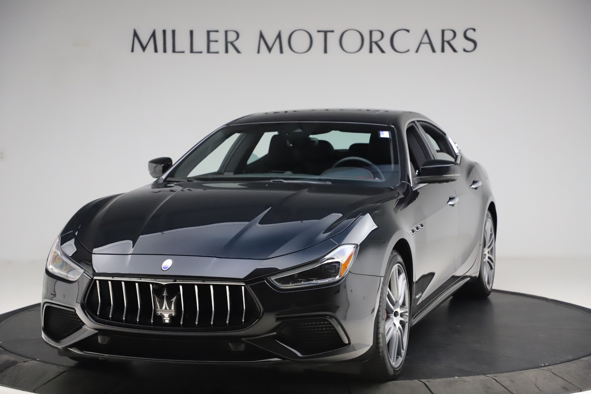 New 2020 Maserati Ghibli S Q4 GranSport for sale $70,331 at McLaren Greenwich in Greenwich CT 06830 1