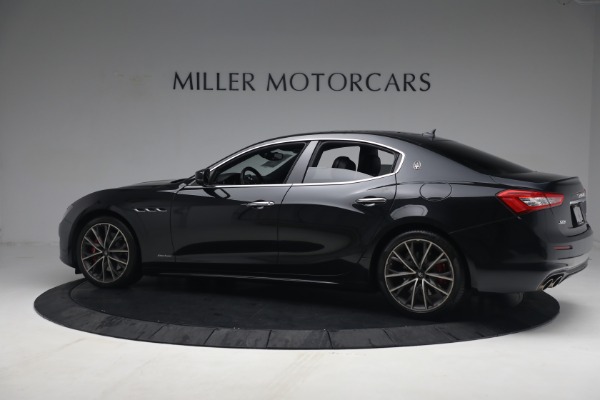 Used 2019 Maserati Ghibli S Q4 GranLusso for sale Sold at McLaren Greenwich in Greenwich CT 06830 4