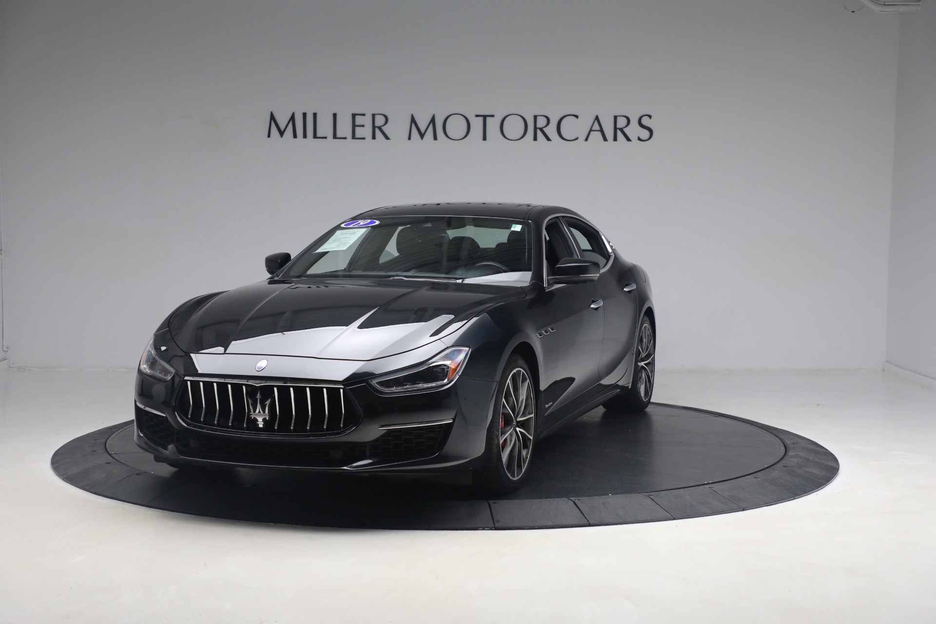 Used 2019 Maserati Ghibli S Q4 GranLusso for sale $41,900 at McLaren Greenwich in Greenwich CT 06830 1