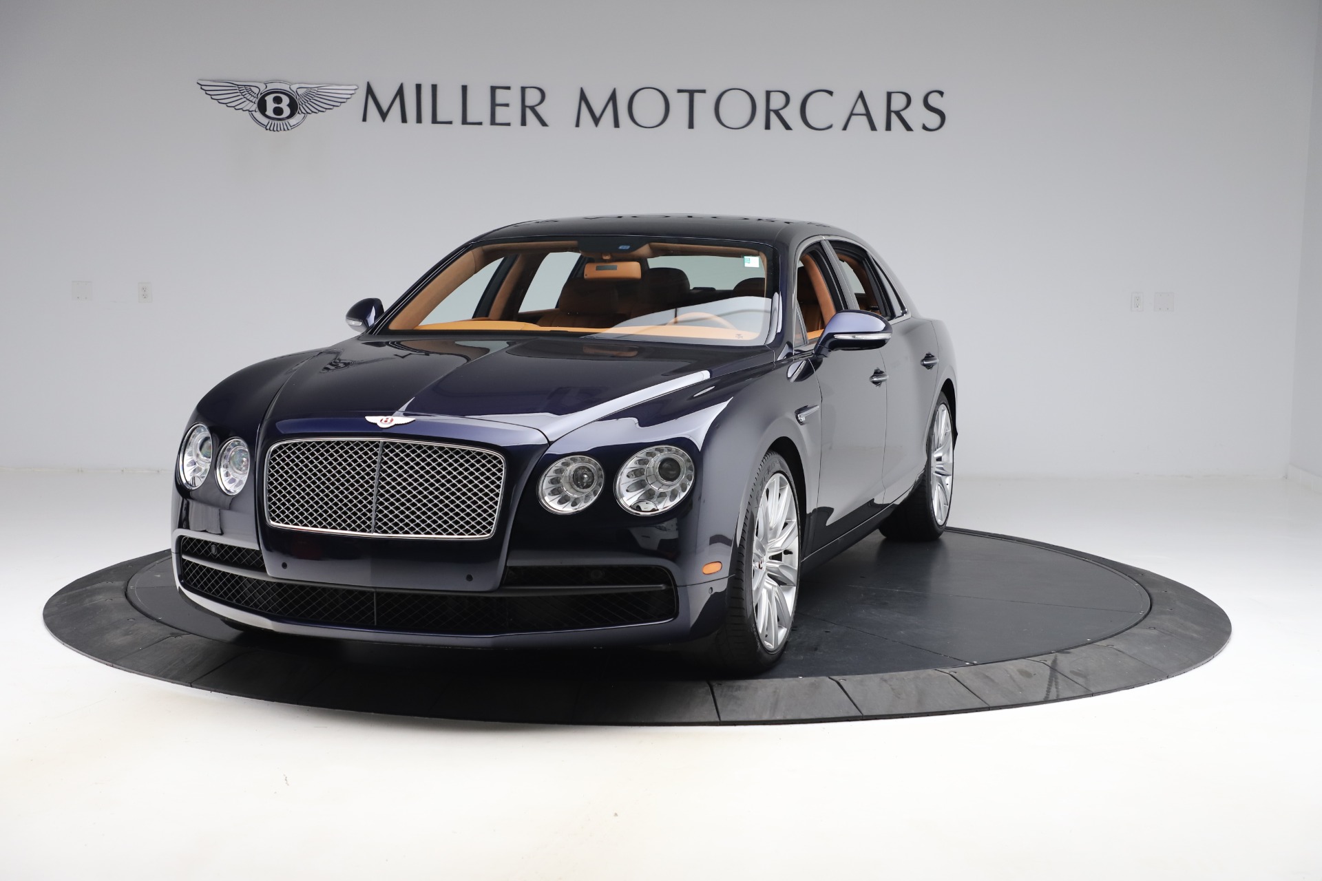 Used 2016 Bentley Flying Spur V8 for sale Sold at McLaren Greenwich in Greenwich CT 06830 1