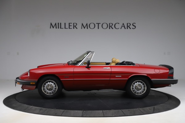 Used 1987 Alfa Romeo Spider Graduate for sale Sold at McLaren Greenwich in Greenwich CT 06830 3