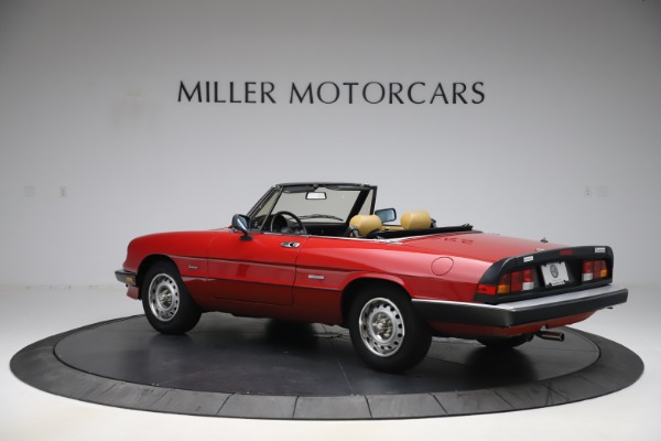 Used 1987 Alfa Romeo Spider Graduate for sale Sold at McLaren Greenwich in Greenwich CT 06830 4