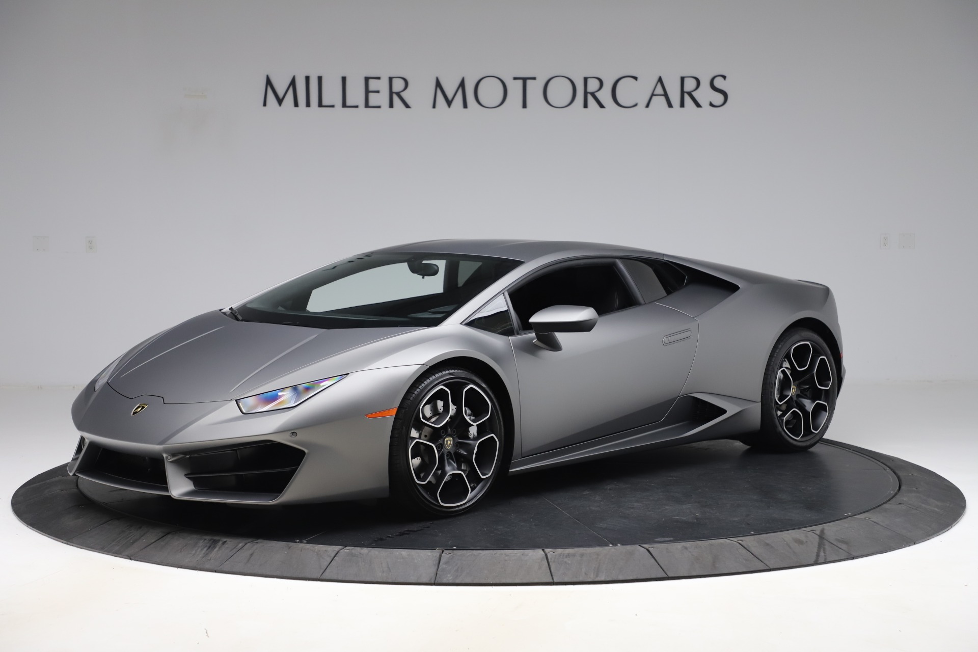 Pre-Owned 2017 Lamborghini Huracan LP 580-2 For Sale (Special Pre-Owned 2017 Lamborghini Huracan LP 580-2 For Sale (Special