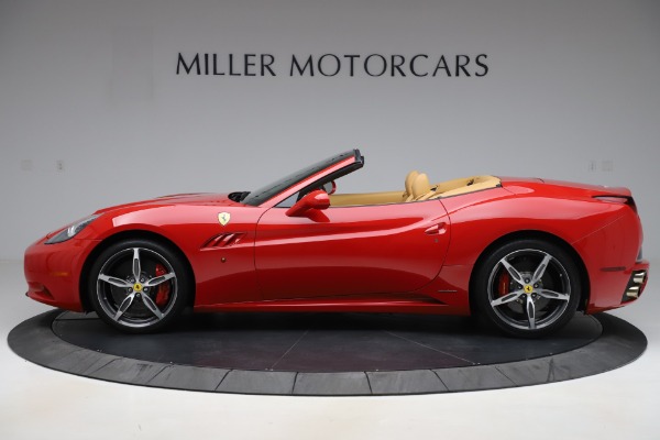 Used 2014 Ferrari California 30 for sale Sold at McLaren Greenwich in Greenwich CT 06830 3