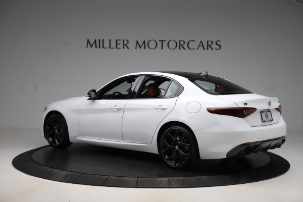 New 2020 Alfa Romeo Giulia Ti Sport Q4 for sale $51,995 at McLaren Greenwich in Greenwich CT 06830 4
