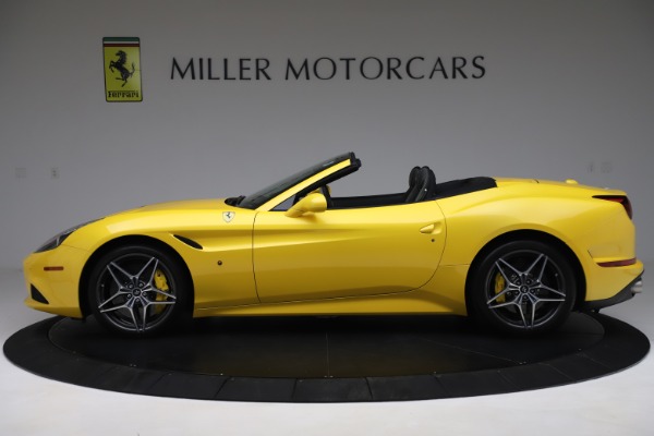 Used 2015 Ferrari California T for sale Sold at McLaren Greenwich in Greenwich CT 06830 3