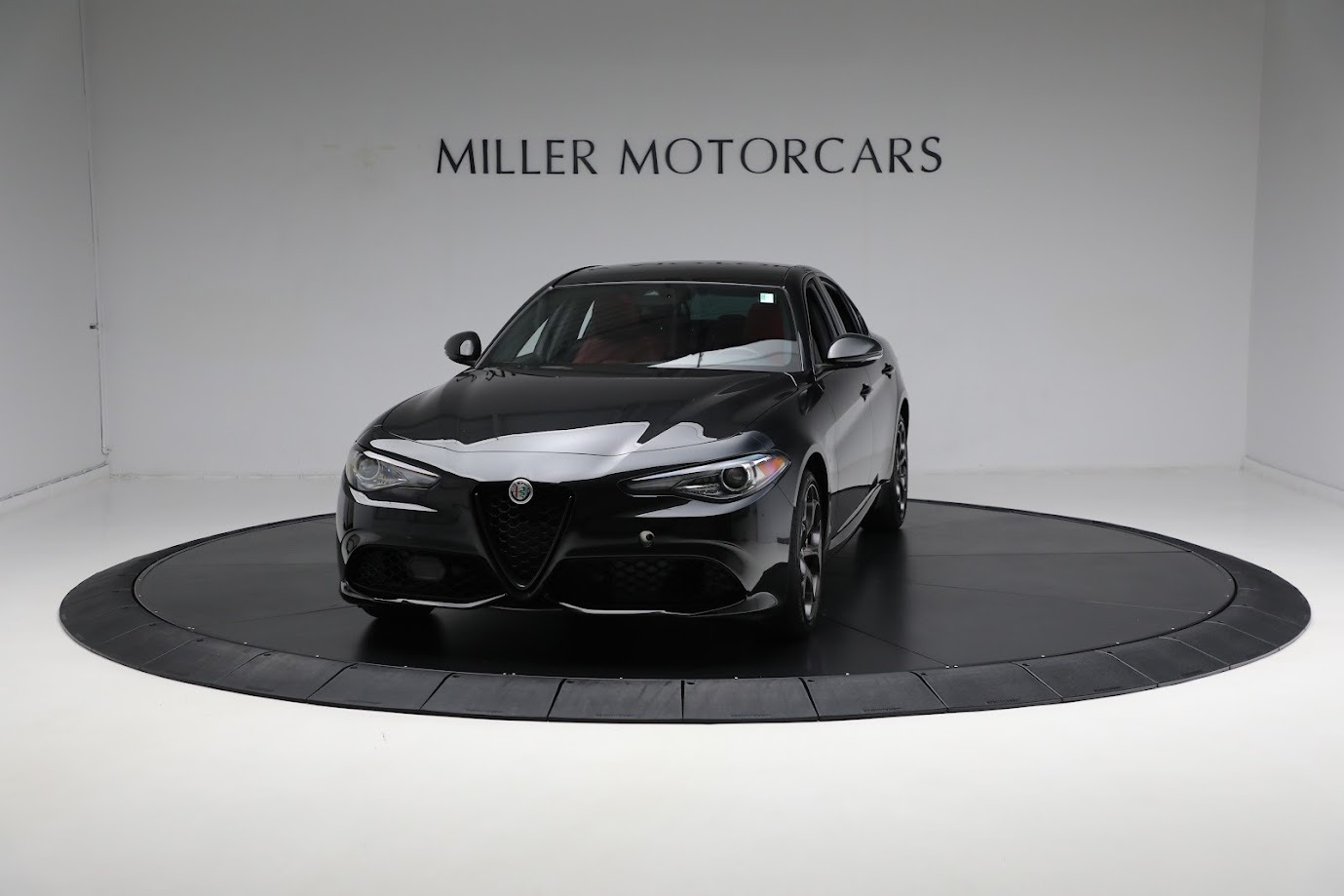 Used 2021 Alfa Romeo Giulia Veloce for sale Sold at McLaren Greenwich in Greenwich CT 06830 1