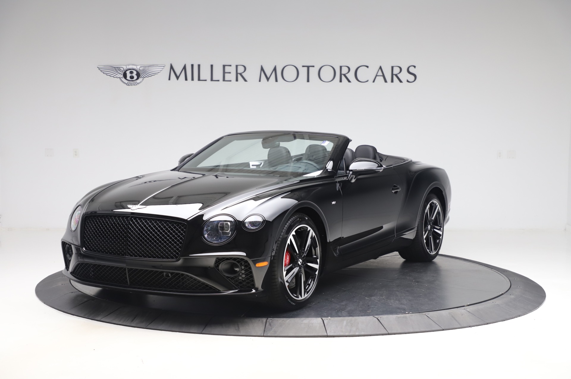 New 2020 Bentley Continental GTC V8 for sale $255,605 at McLaren Greenwich in Greenwich CT 06830 1
