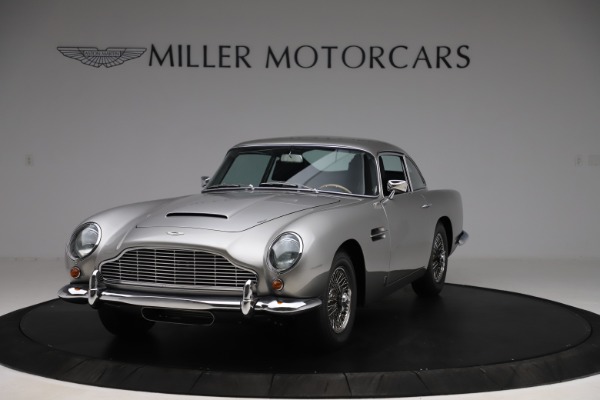 Used 1964 Aston Martin DB5 for sale Sold at McLaren Greenwich in Greenwich CT 06830 2