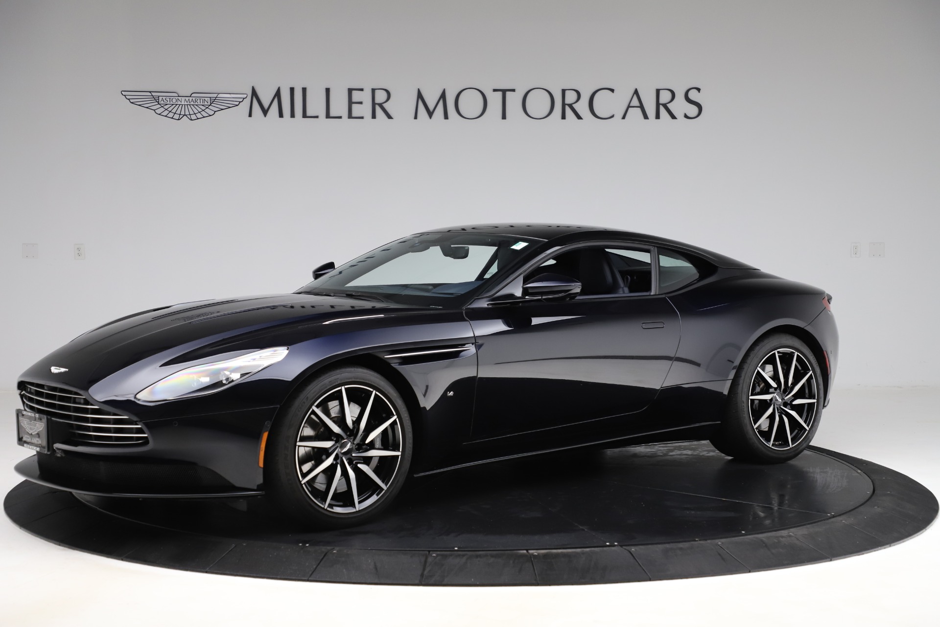 Used 2017 Aston Martin DB11 V12 for sale $129,900 at McLaren Greenwich in Greenwich CT 06830 1