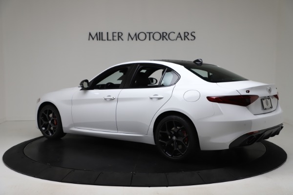 New 2020 Alfa Romeo Giulia Sport Q4 for sale Sold at McLaren Greenwich in Greenwich CT 06830 4