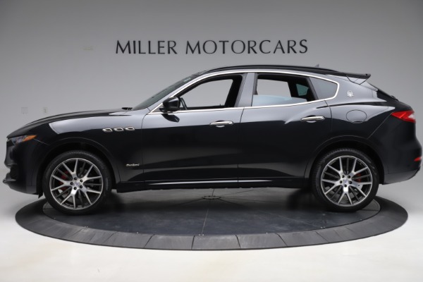 Used 2018 Maserati Levante GranSport for sale Sold at McLaren Greenwich in Greenwich CT 06830 3