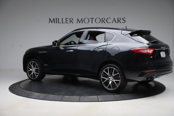 Used 2018 Maserati Levante GranSport for sale Sold at McLaren Greenwich in Greenwich CT 06830 4