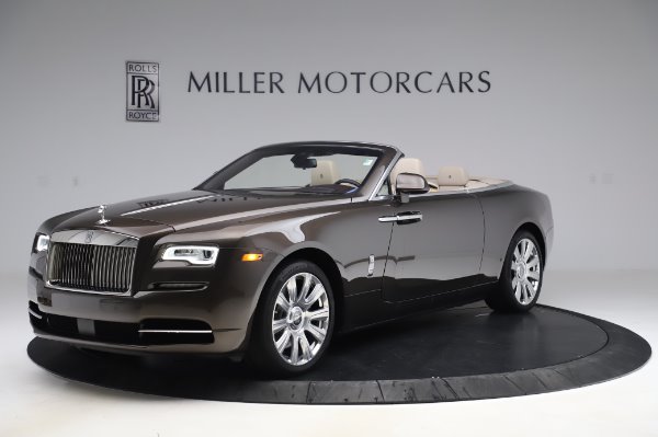 Used 2017 Rolls-Royce Dawn for sale Sold at McLaren Greenwich in Greenwich CT 06830 3