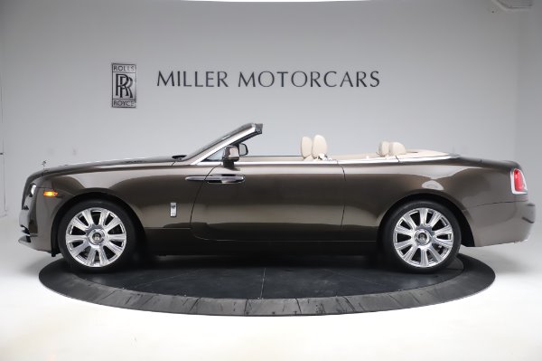 Used 2017 Rolls-Royce Dawn for sale Sold at McLaren Greenwich in Greenwich CT 06830 4