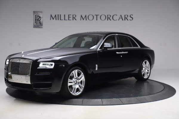 Used 2015 Rolls-Royce Ghost Base for sale Call for price at McLaren Greenwich in Greenwich CT 06830 3