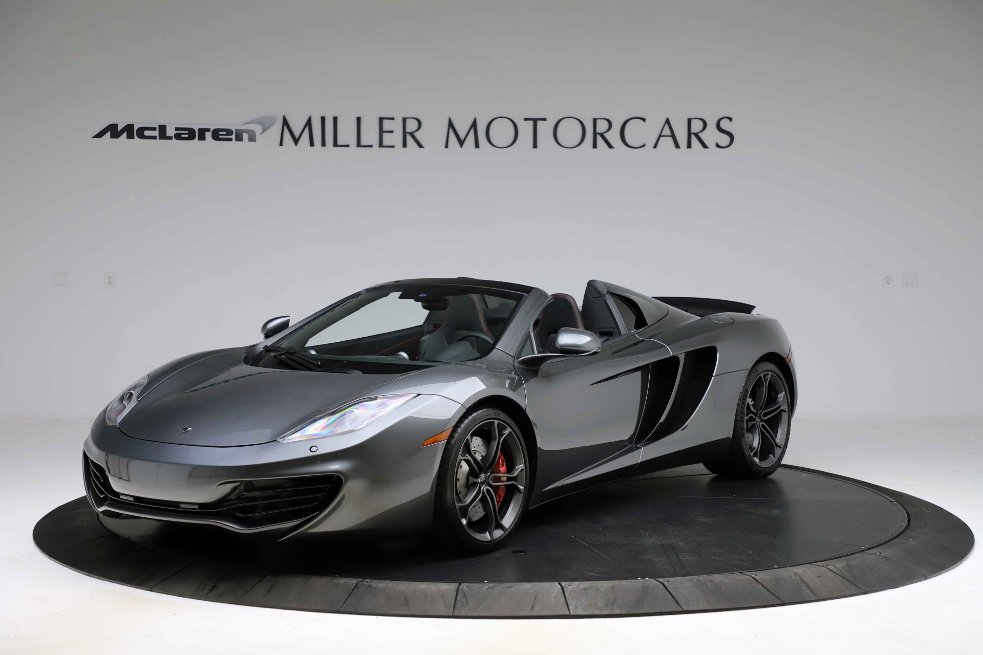 Used 2013 McLaren MP4-12C Spider Convertible for sale Sold at McLaren Greenwich in Greenwich CT 06830 1