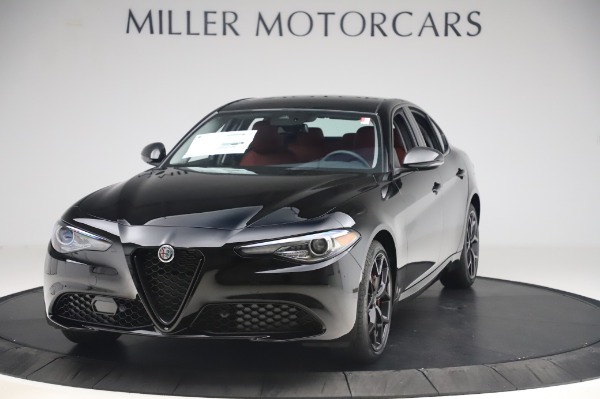 New 2020 Alfa Romeo Giulia Q4 for sale $48,445 at McLaren Greenwich in Greenwich CT 06830 1