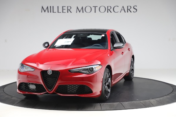 New 2020 Alfa Romeo Giulia Sport Q4 for sale Sold at McLaren Greenwich in Greenwich CT 06830 1