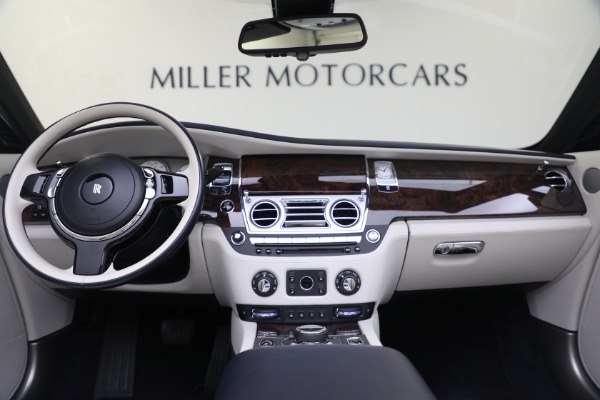 Used 2017 Rolls-Royce Dawn for sale $244,900 at McLaren Greenwich in Greenwich CT 06830 4