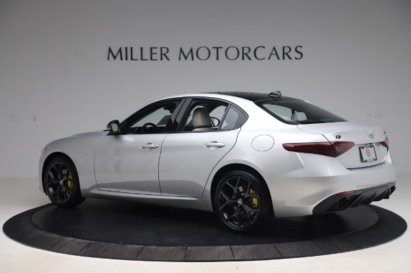 New 2020 Alfa Romeo Giulia Sport Q4 for sale Sold at McLaren Greenwich in Greenwich CT 06830 4