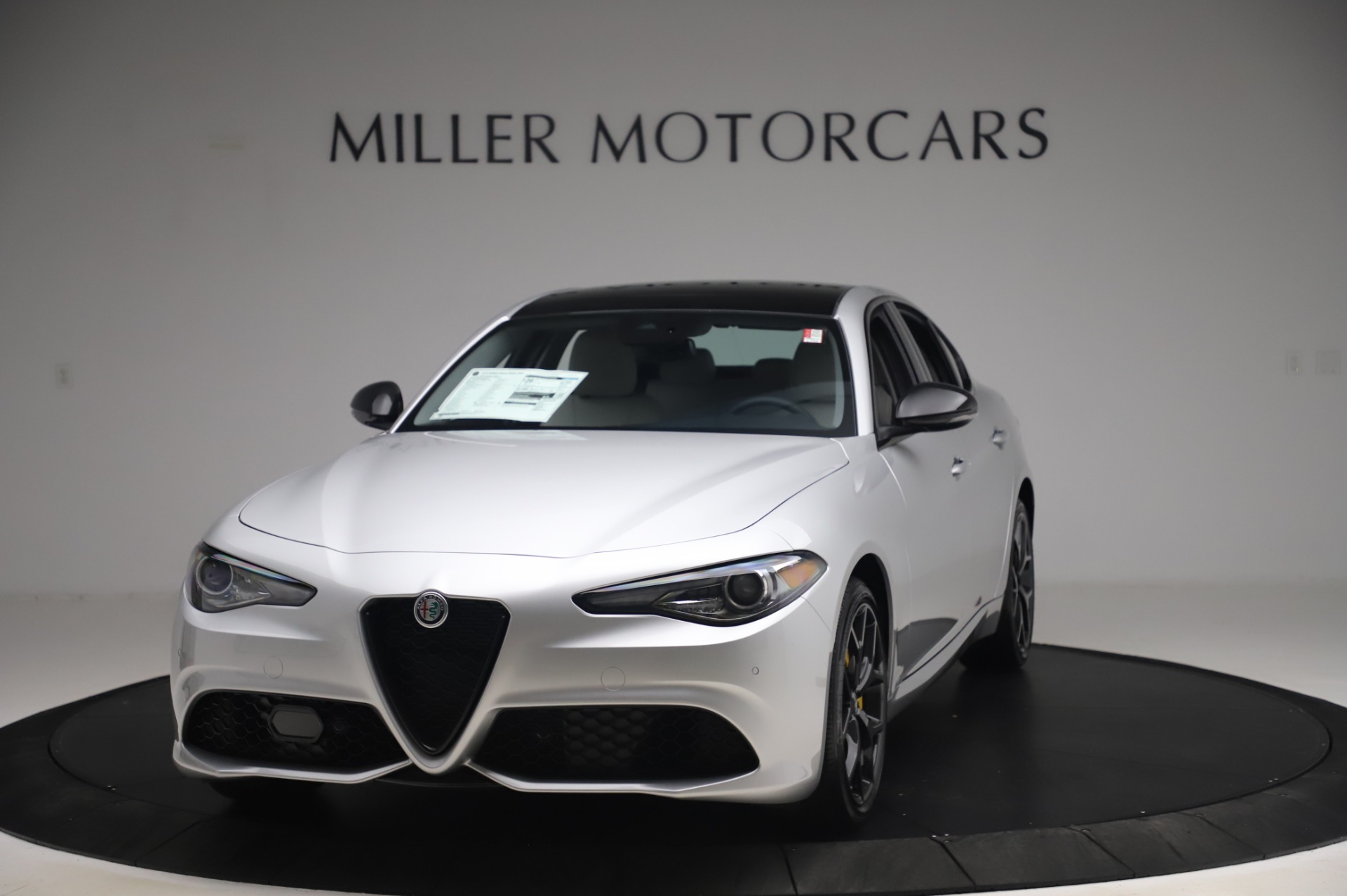 New 2020 Alfa Romeo Giulia Sport Q4 for sale Sold at McLaren Greenwich in Greenwich CT 06830 1