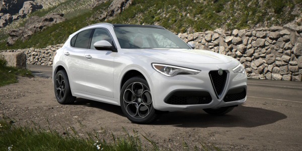 New 2020 Alfa Romeo Stelvio Ti Lusso Q4 for sale Sold at McLaren Greenwich in Greenwich CT 06830 2