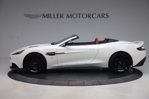 Used 2018 Aston Martin Vanquish Volante for sale Sold at McLaren Greenwich in Greenwich CT 06830 2
