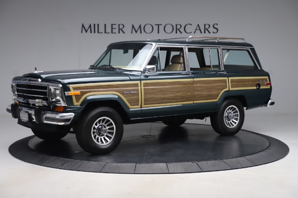 Used 1991 Jeep Grand Wagoneer for sale Sold at McLaren Greenwich in Greenwich CT 06830 2