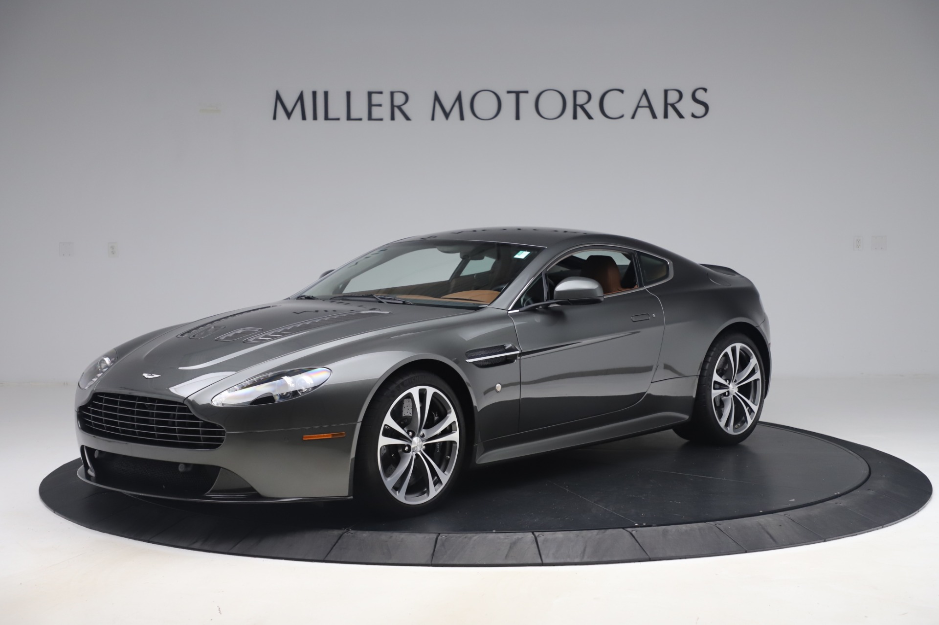 Used 2011 Aston Martin V12 Vantage Coupe for sale $108,990 at McLaren Greenwich in Greenwich CT 06830 1