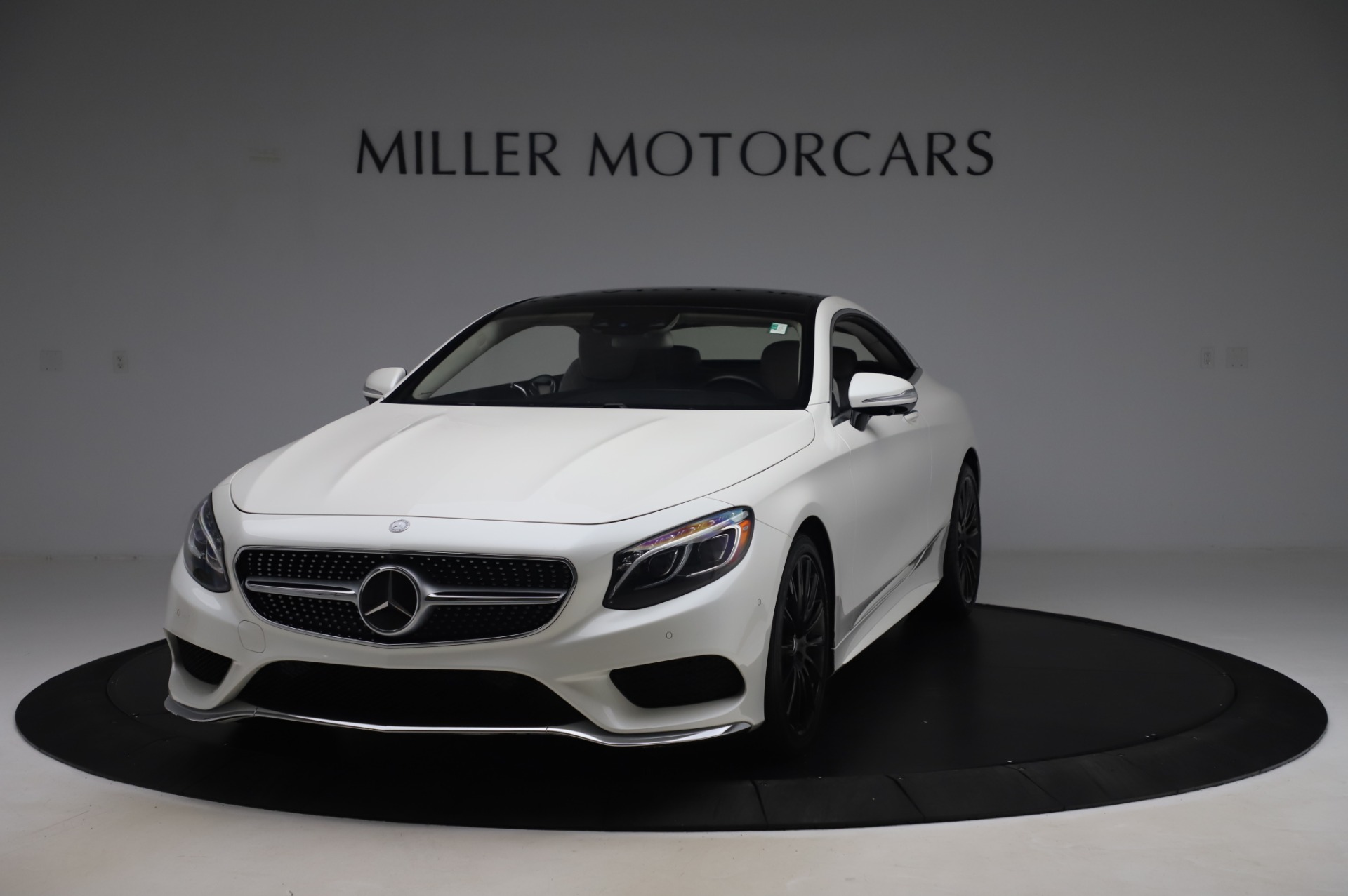 Used 2015 Mercedes-Benz S-Class S 550 4MATIC for sale Sold at McLaren Greenwich in Greenwich CT 06830 1