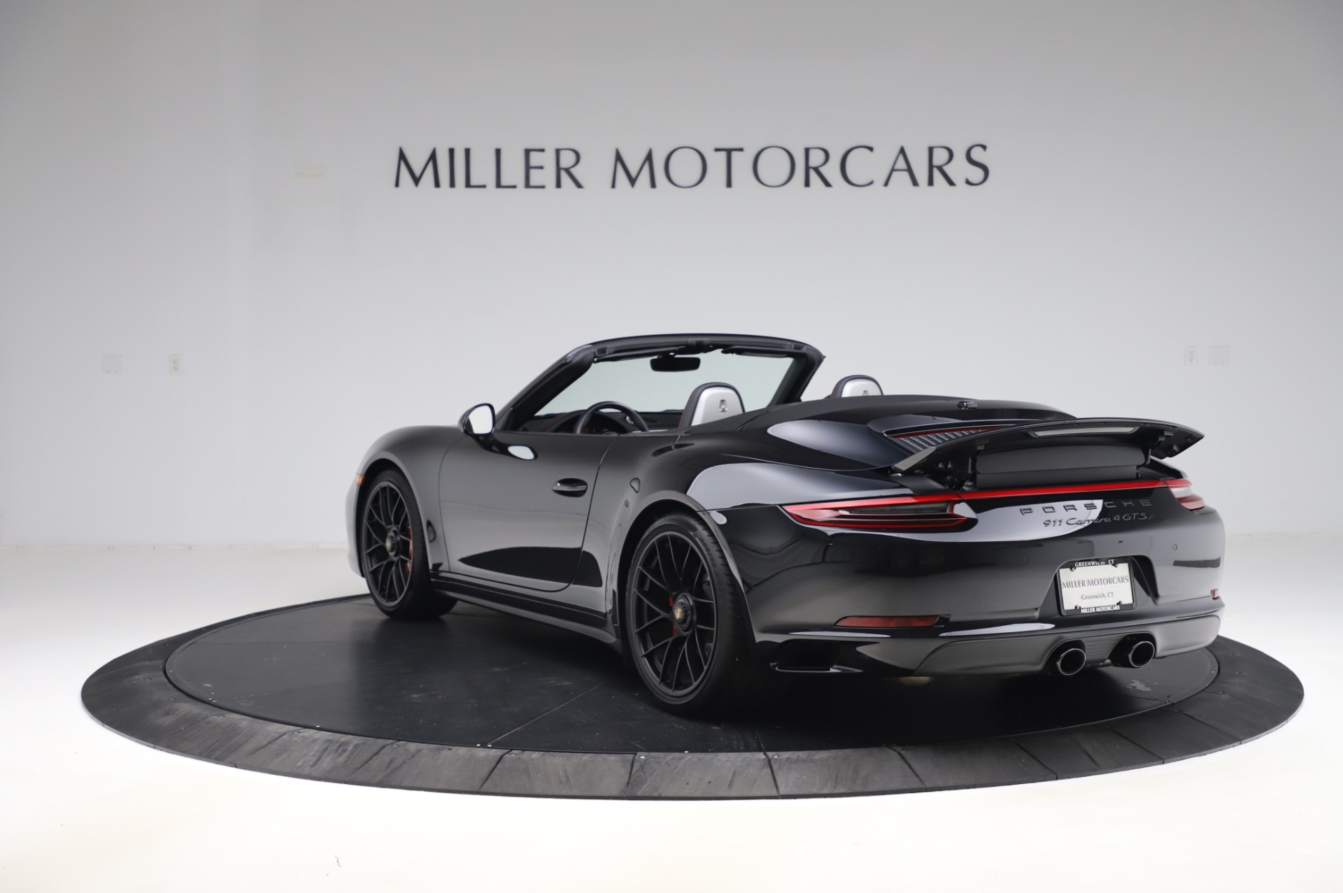 Pre-Owned 2018 Porsche 911 Carrera 4 GTS For Sale (Special Pricing) |  McLaren Greenwich Stock #B1510A