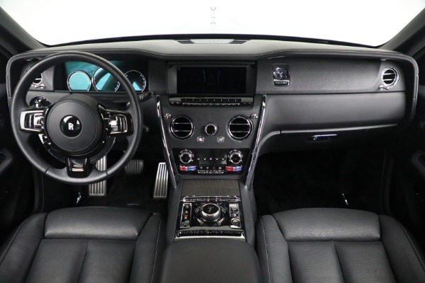 Used 2021 Rolls-Royce Cullinan for sale Sold at McLaren Greenwich in Greenwich CT 06830 4