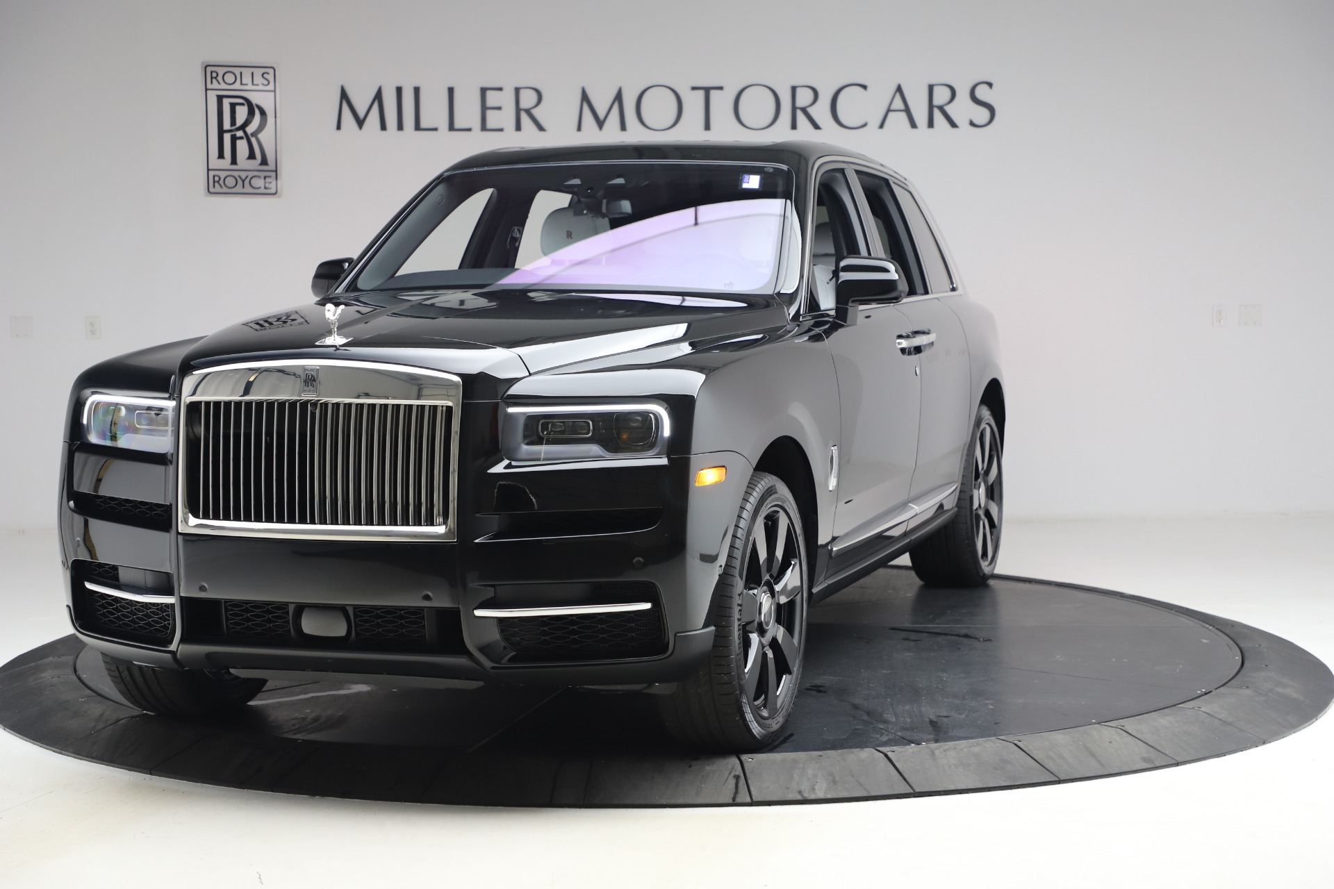 New 2021 Rolls-Royce Cullinan for sale Sold at McLaren Greenwich in Greenwich CT 06830 1