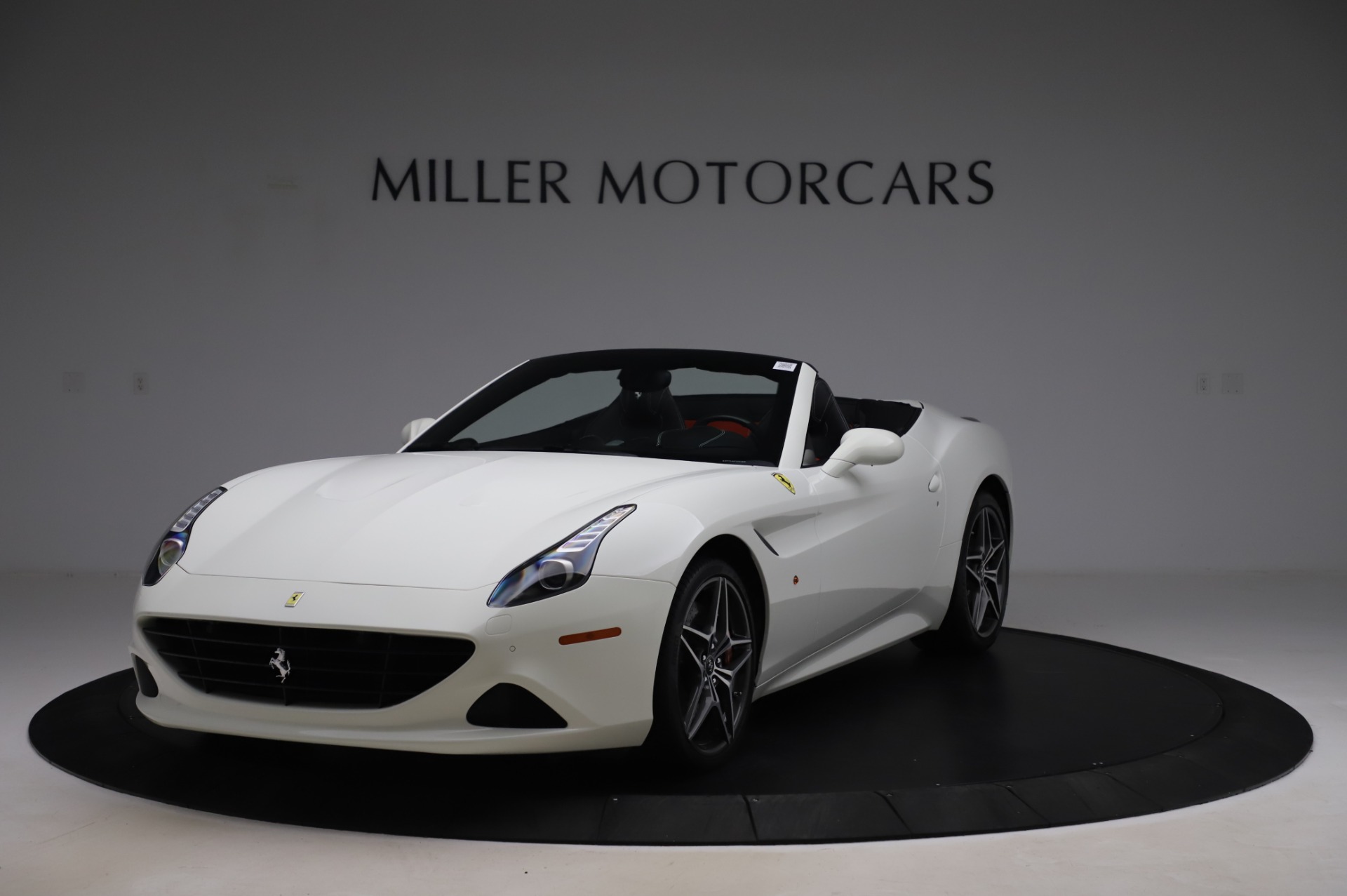 Used 2015 Ferrari California T for sale Sold at McLaren Greenwich in Greenwich CT 06830 1