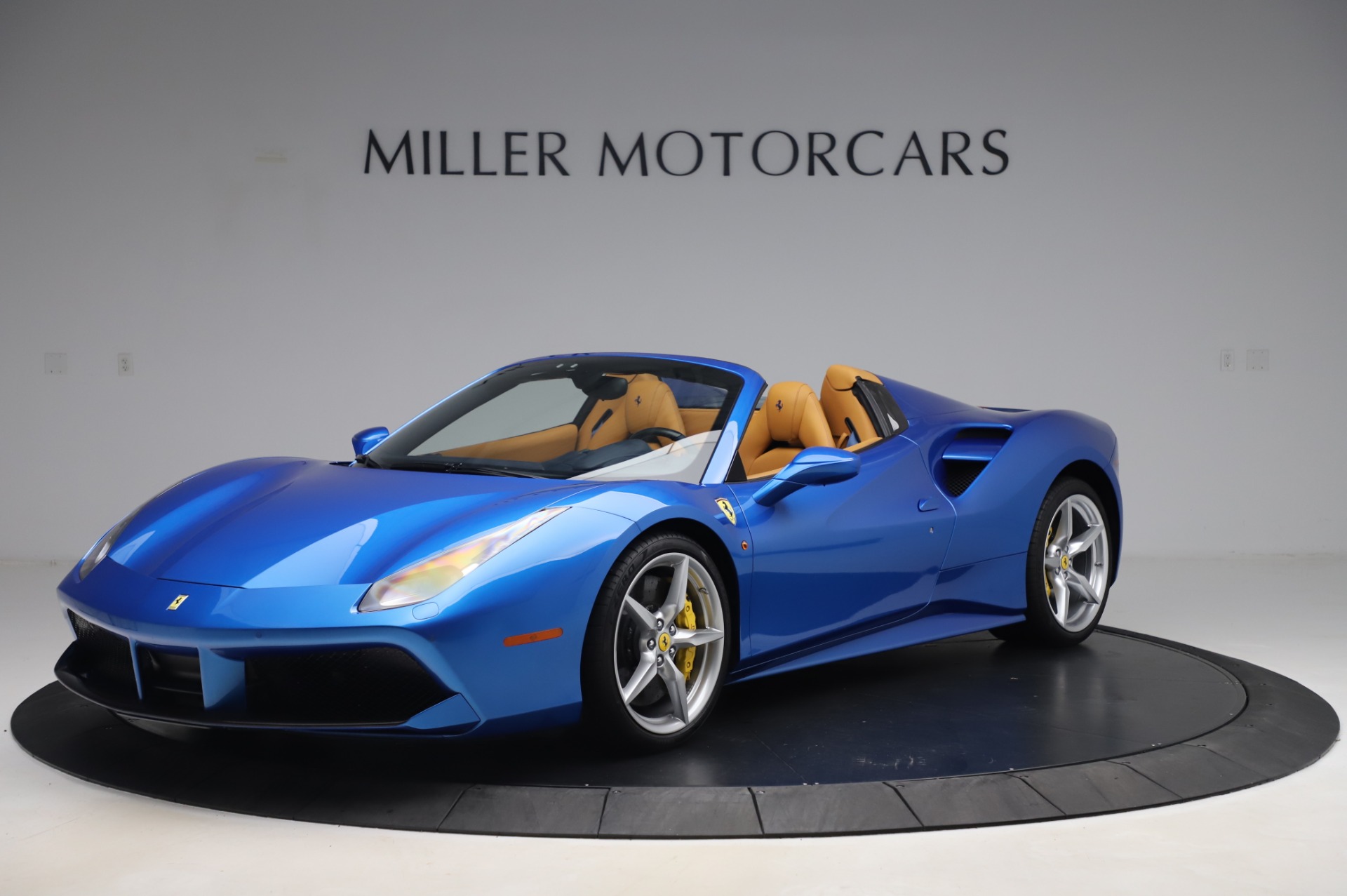 Used 2017 Ferrari 488 Spider for sale Sold at McLaren Greenwich in Greenwich CT 06830 1