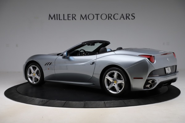 Used 2013 Ferrari California 30 for sale Sold at McLaren Greenwich in Greenwich CT 06830 4