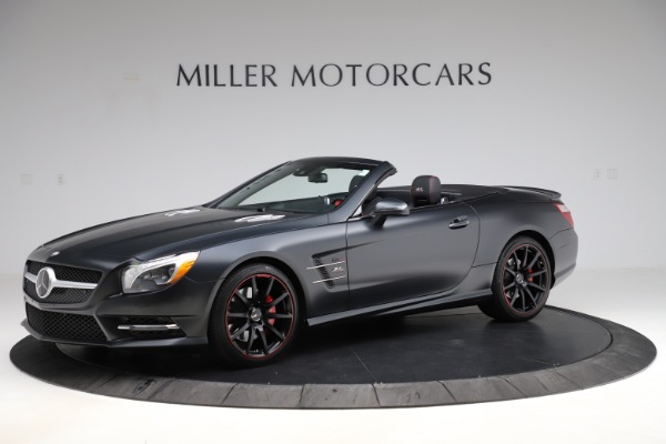 Used 2016 Mercedes-Benz SL-Class SL 550 for sale Sold at McLaren Greenwich in Greenwich CT 06830 2