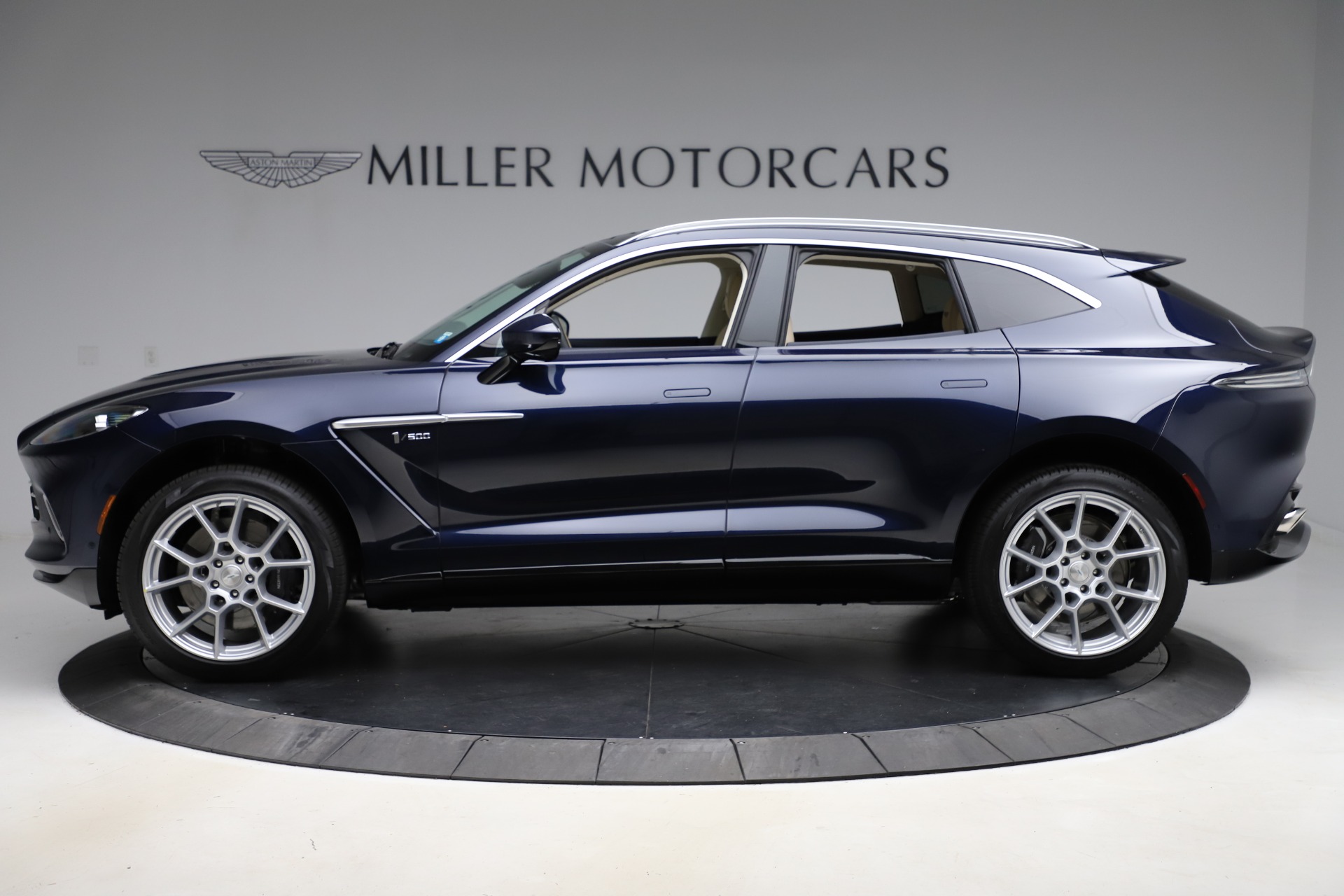 New 2021 Aston Martin DBX For Sale (Special Pricing