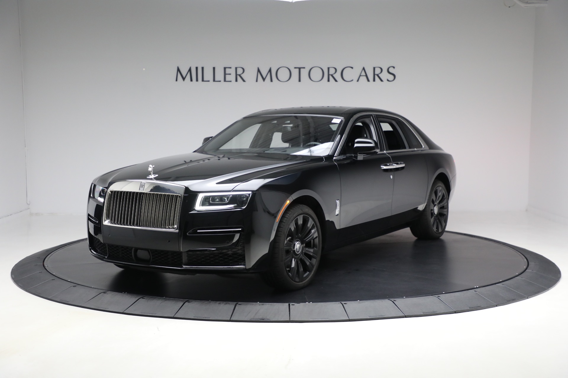 Used 2021 Rolls-Royce Ghost for sale $245,900 at McLaren Greenwich in Greenwich CT 06830 1