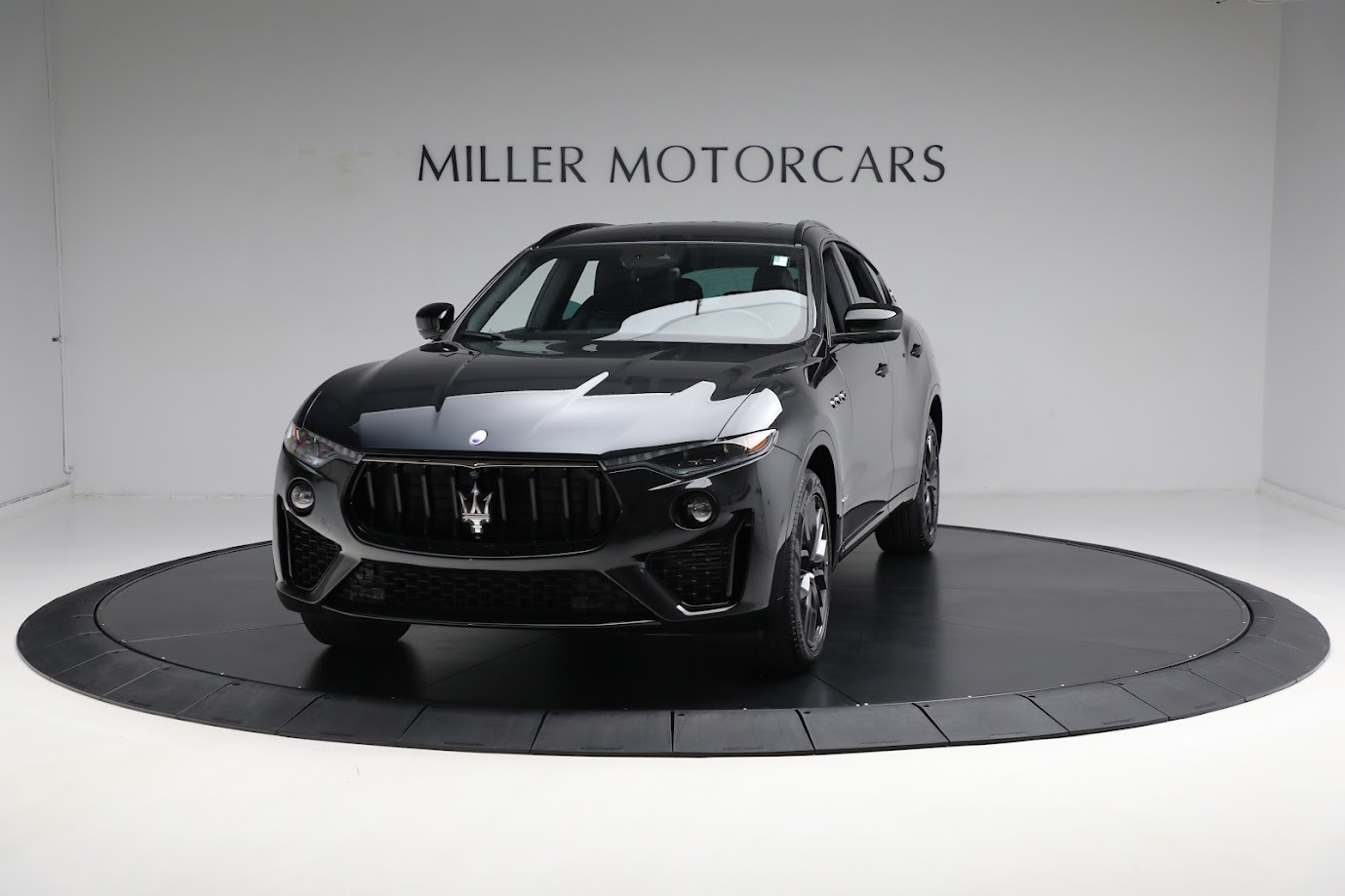 Used 2021 Maserati Levante Q4 GranSport for sale Sold at McLaren Greenwich in Greenwich CT 06830 1