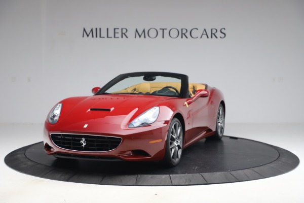 Used 2014 Ferrari California 30 for sale Sold at McLaren Greenwich in Greenwich CT 06830 1