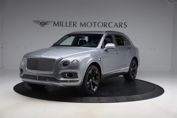 Used 2018 Bentley Bentayga W12 Signature for sale Sold at McLaren Greenwich in Greenwich CT 06830 1