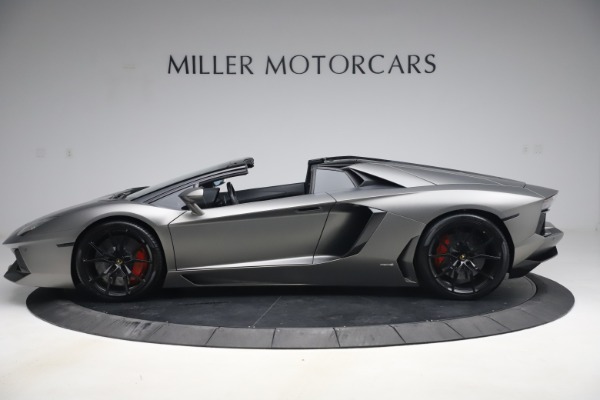 Used 2015 Lamborghini Aventador Roadster LP 700-4 for sale $349,900 at McLaren Greenwich in Greenwich CT 06830 4