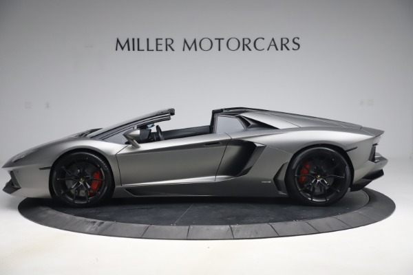 Used 2015 Lamborghini Aventador Roadster LP 700-4 for sale Sold at McLaren Greenwich in Greenwich CT 06830 4