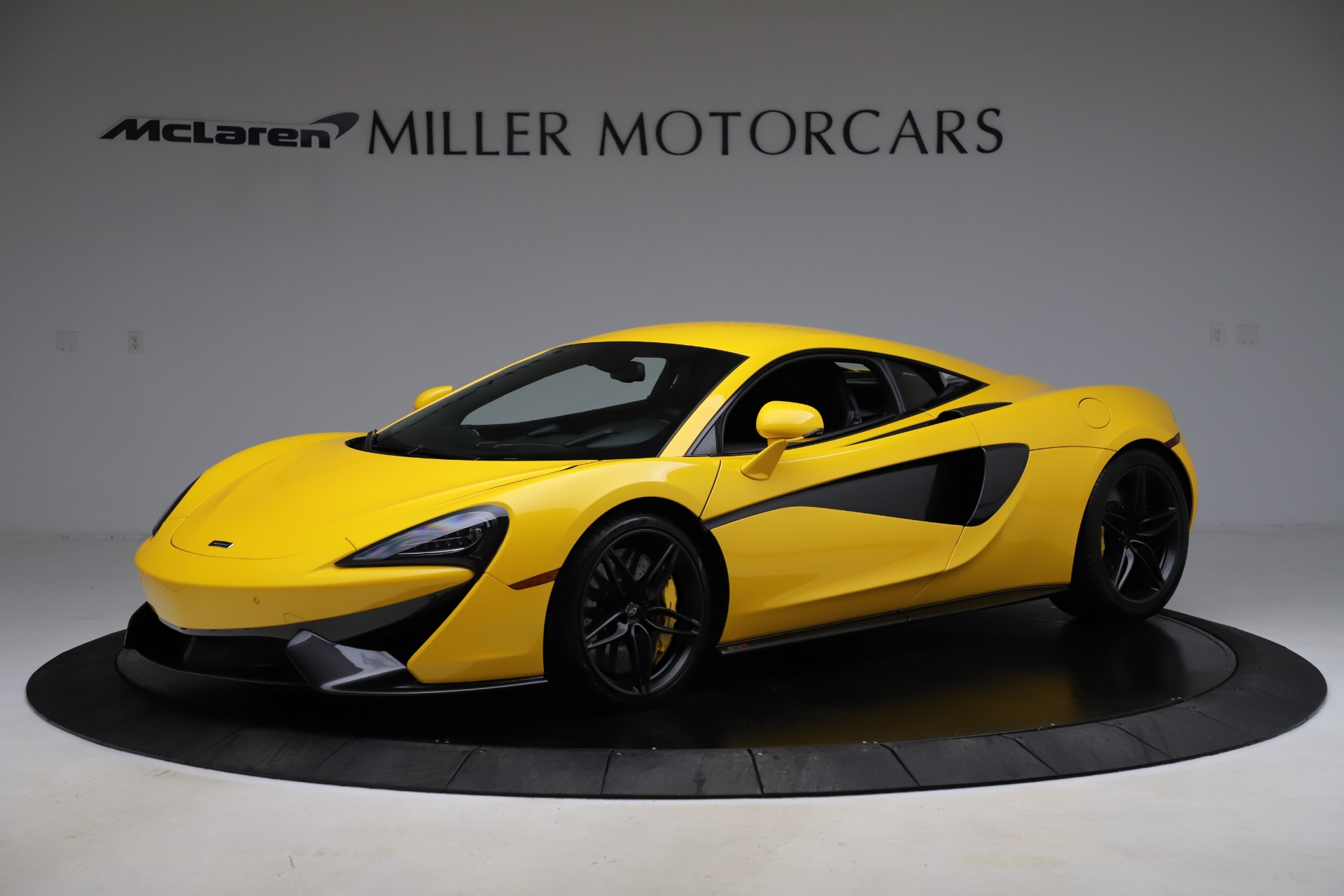 Used 2016 McLaren 570S for sale Sold at McLaren Greenwich in Greenwich CT 06830 1