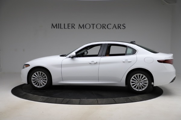 New 2021 Alfa Romeo Giulia Q4 for sale $45,735 at McLaren Greenwich in Greenwich CT 06830 3
