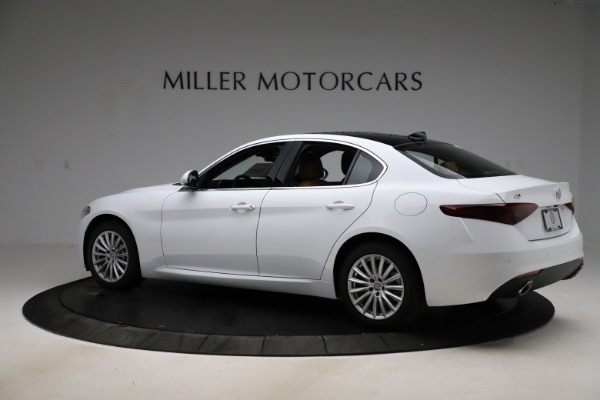 New 2021 Alfa Romeo Giulia Q4 for sale $45,735 at McLaren Greenwich in Greenwich CT 06830 4