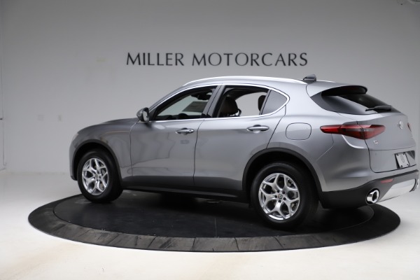 New 2021 Alfa Romeo Stelvio Q4 for sale $48,835 at McLaren Greenwich in Greenwich CT 06830 4
