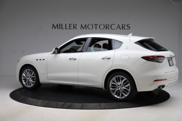 New 2021 Maserati Levante Q4 GranLusso for sale Sold at McLaren Greenwich in Greenwich CT 06830 4